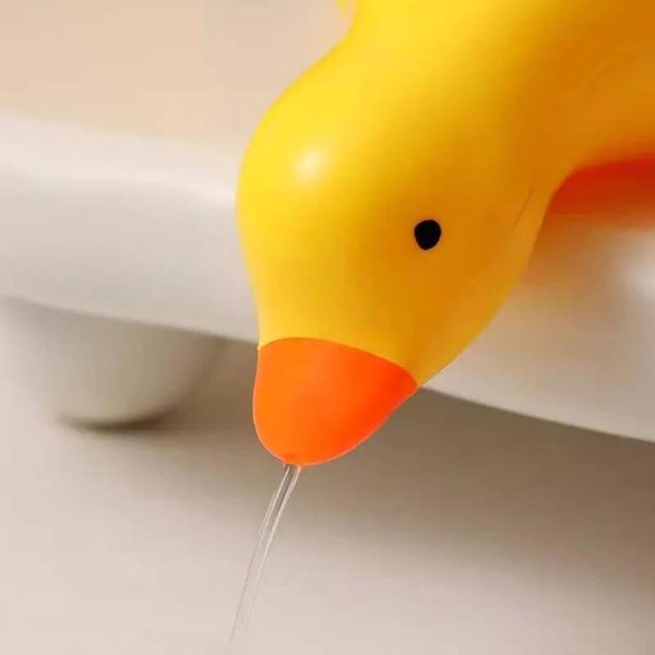 Cute Duck Soap Holder – Portable Soap Organizer & Drying Rack for Bathroom & Kitchen (Random Color)
