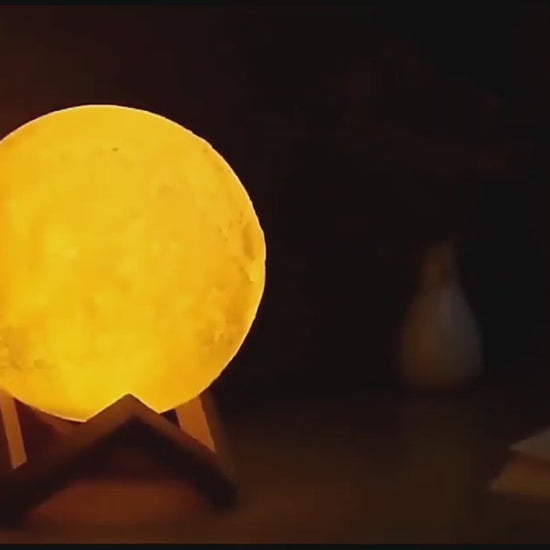 led-moon-lamp